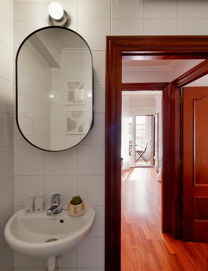 115A - Amplia Vivienda En Playa San Lorenzo Gijon Exterior photo
