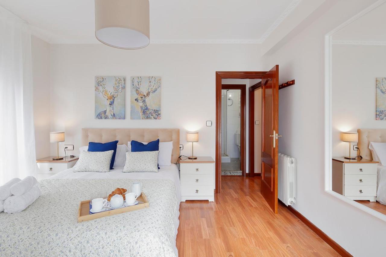 115A - Amplia Vivienda En Playa San Lorenzo Gijon Exterior photo